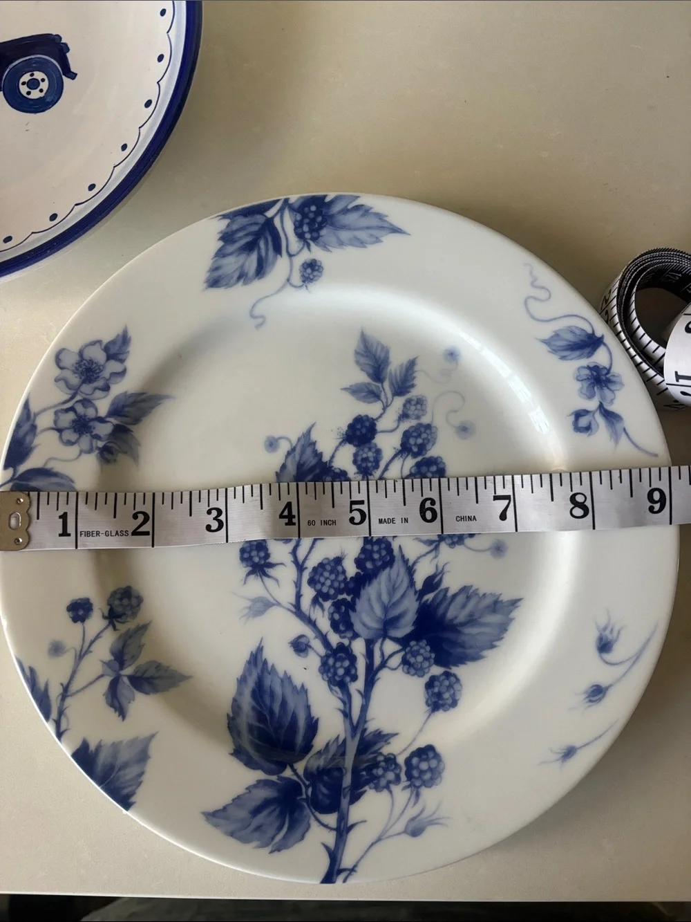❤️… Williams Sonoma White Porcelain Plate with Blue Floral Motif